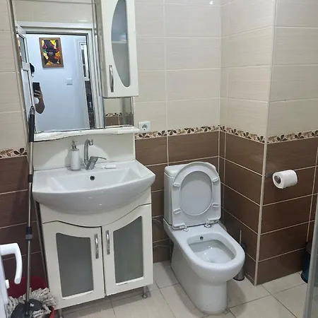 Taksim Cihangir'de 2+1 Lägenhet