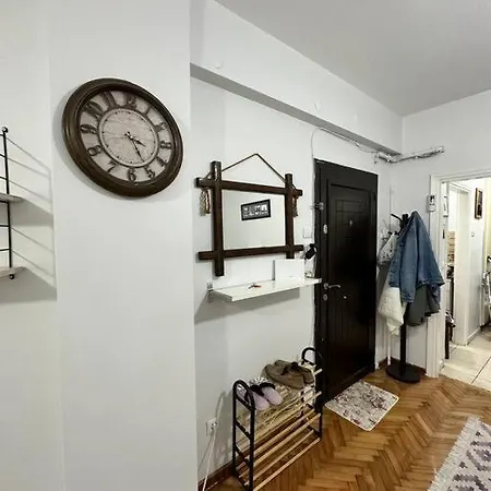 Taksim Cihangir'de 2+1 * Istambul